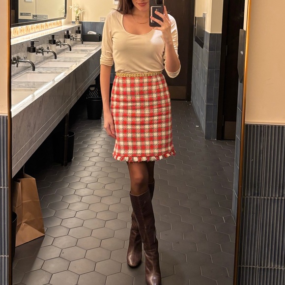 Oscar de la Renta Red and White Checkered Pencil Skirt - Picture 5 of 5